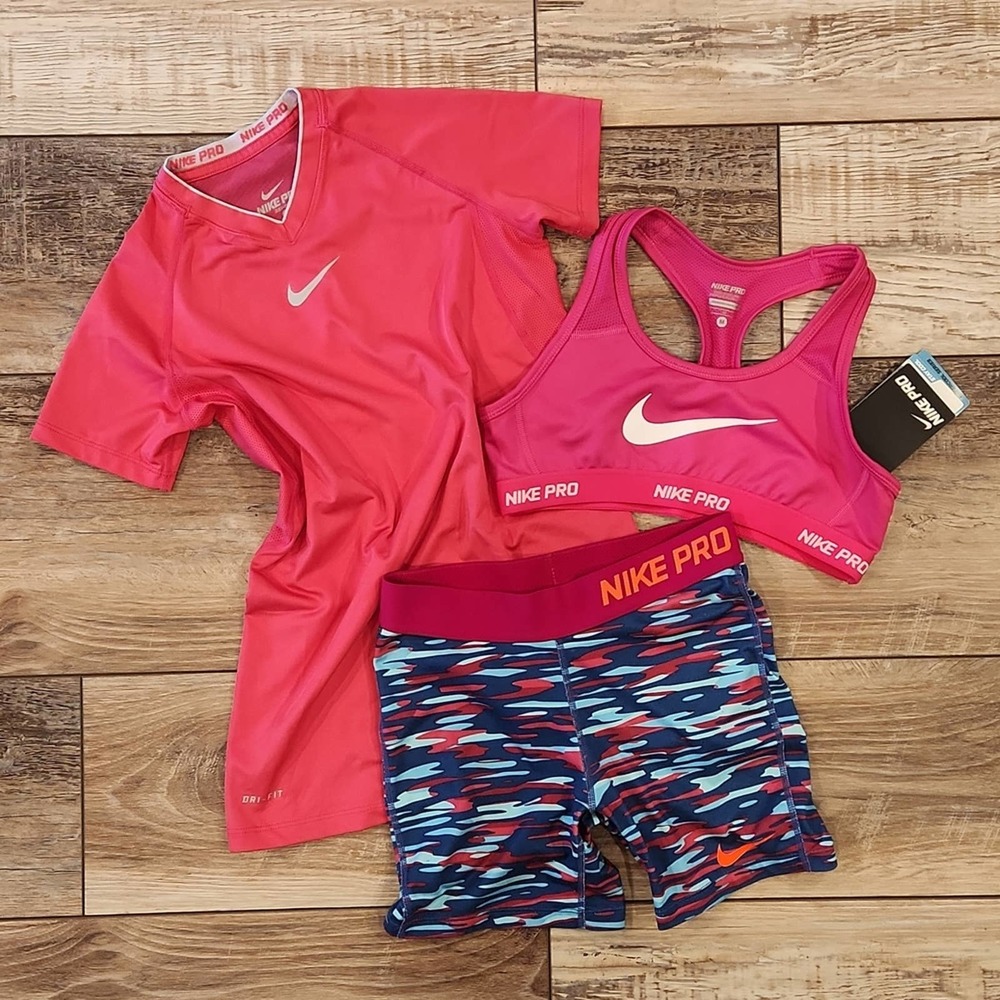 NIKE Pro Youth Girls Sports Bundle Compression Shorts Sports Bra T Shirt Large